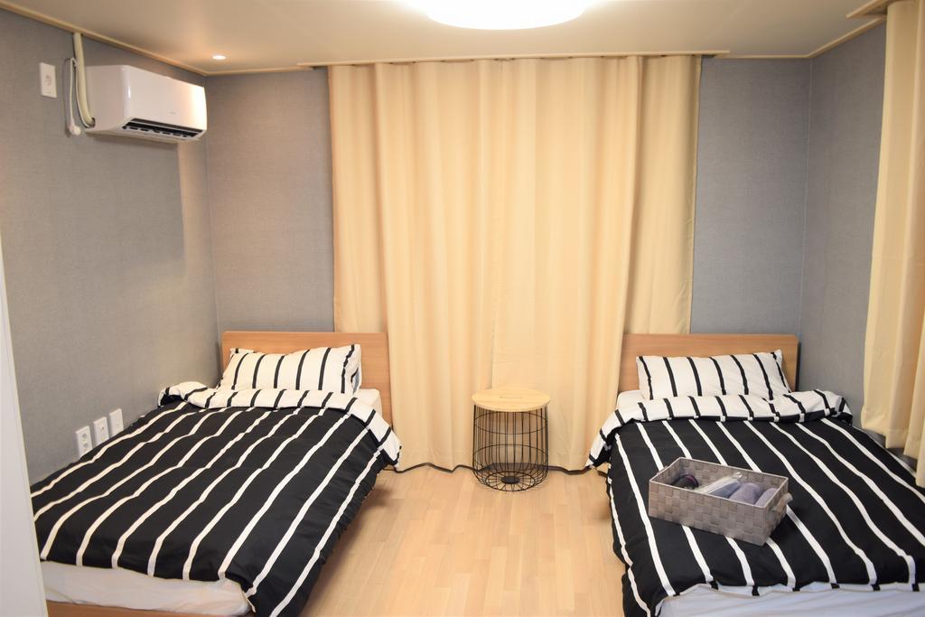 Red Stone Guesthouse Seoul Ngoại thất bức ảnh