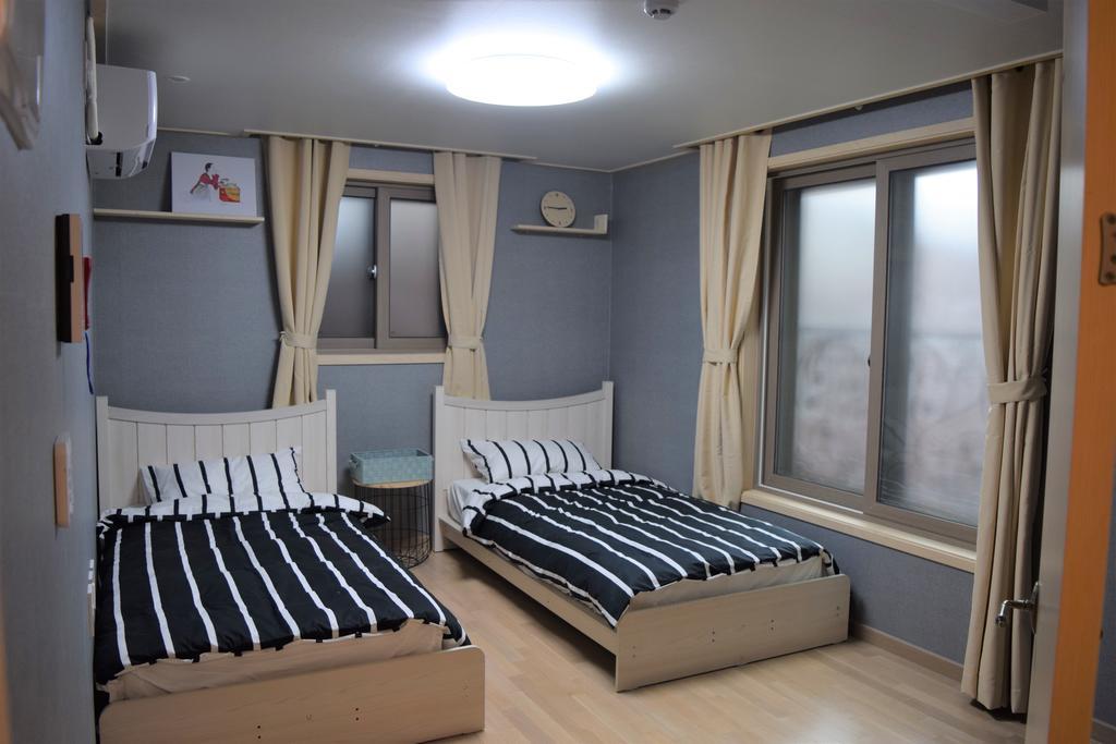 Red Stone Guesthouse Seoul Ngoại thất bức ảnh